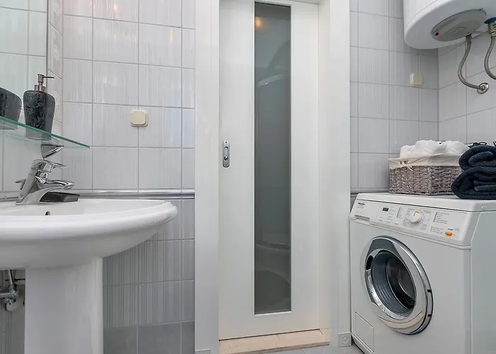 Manhattan 马卡尔斯卡